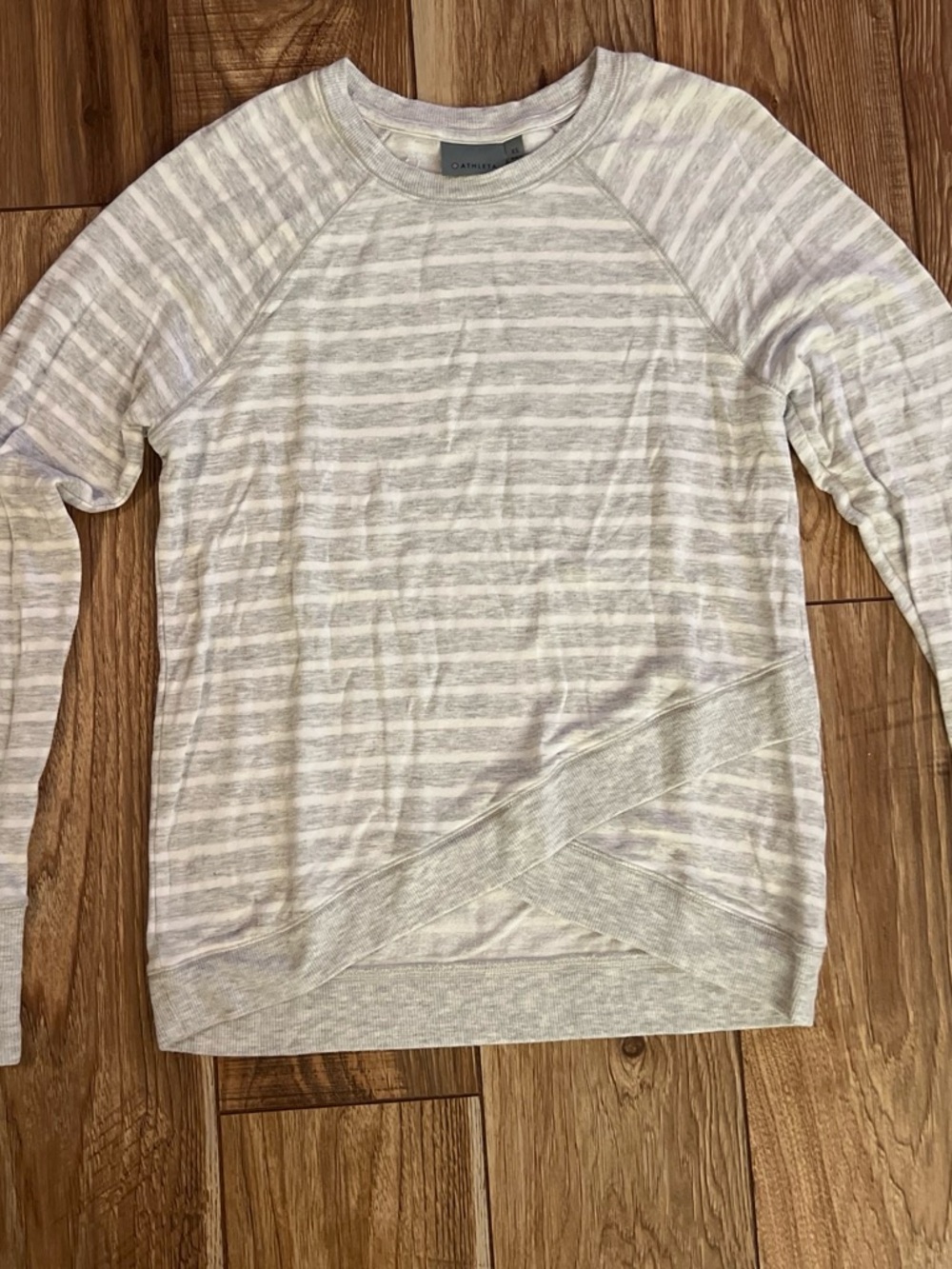 Athleta Gray Striped Crossover Hem Pullover Top XS